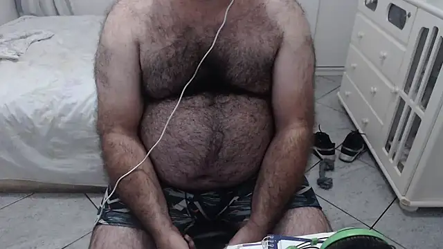 MysterBearMG online show from February 14, 11:32 pm