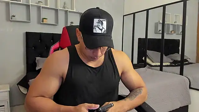 tyler hank01 online show from January 12, 10:14 pm