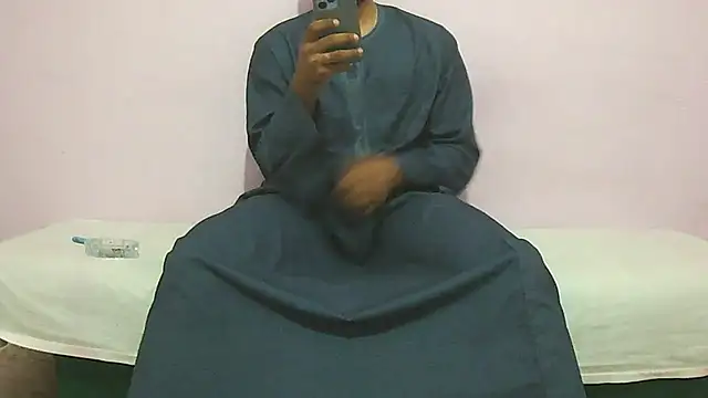 foxsanSs online show from October 5, 7:40 pm