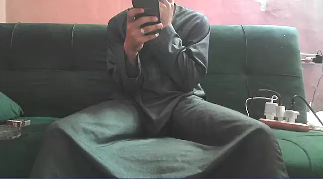 foxsanSs online show from March 11, 7:58 pm