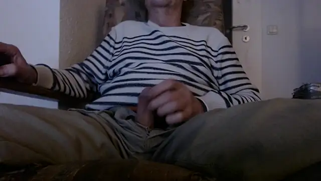 Cordt27 online show from April 14, 1:17 am