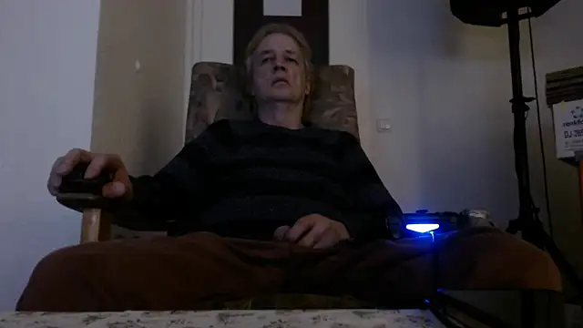 Cordt27 online show from March 12, 10:17 pm