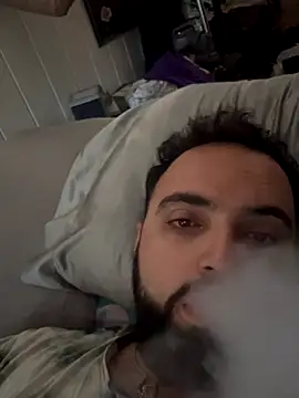 Jonnybigccookk69 online show from November 11, 5:18 pm