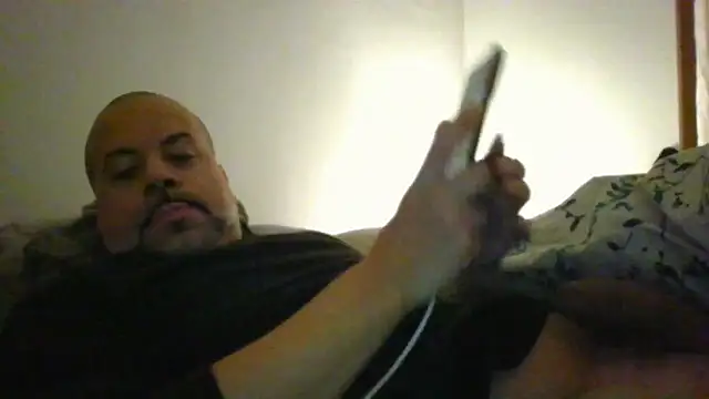 Diabulusux online show from January 13, 6:40 am