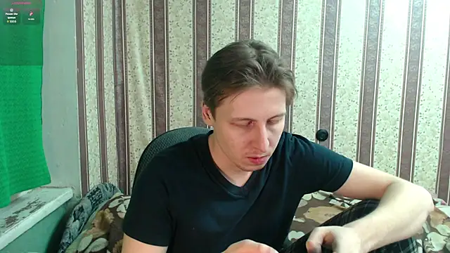 darienlarge online show from November 17, 5:38 pm