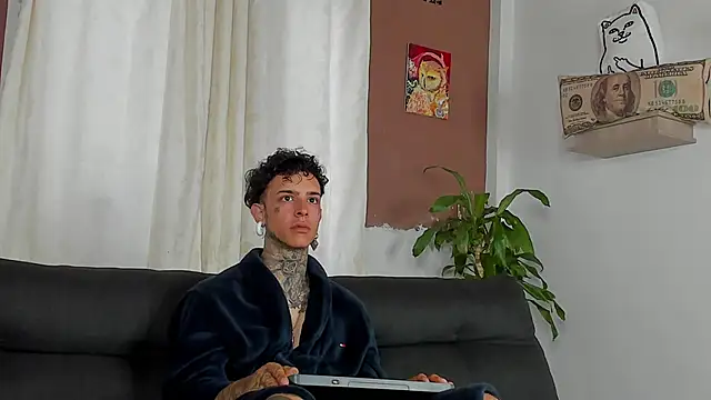 Aron ford online show from October 23, 12:08 pm