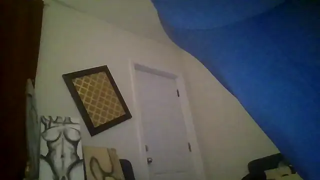 Snapshot of KingB8r chatting on October 19, 11:08 pm KingB8r online show from October 19, 11:08 pm