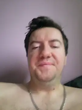 BeautifulPenis2002 online show from December 13, 9:04 am