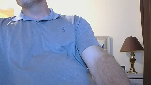 Snapshot of blakeypoo83 chatting on October 4, 6:18 am blakeypoo83 online show from October 4, 6:18 am
