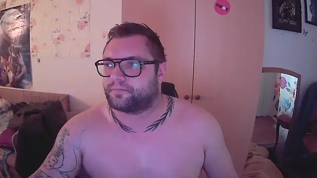 tiltusmaximusv online show from December 11, 1:33 pm