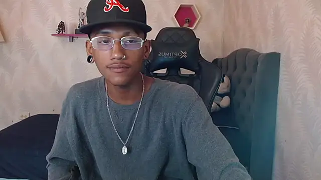 Snapshot of ManSant chatting on September 30, 3:26 pm ManSant online show from September 30, 3:26 pm
