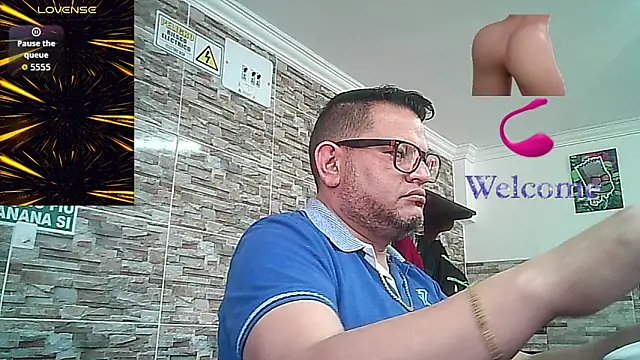 SexDiffrent online show from October 12, 8:36 pm