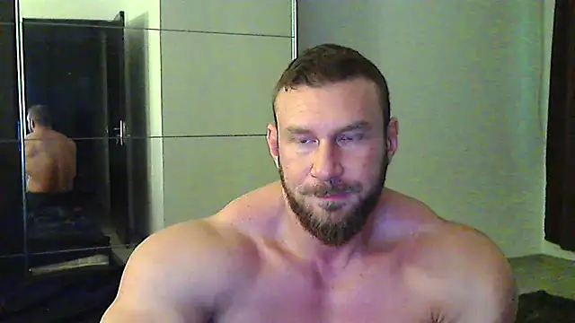 muscularkevin online show from February 7, 2:34 pm