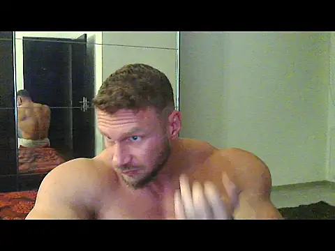 muscularkevin online show from December 12, 2:44 pm
