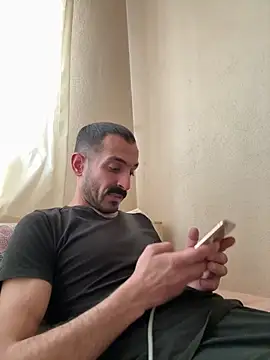 saye0044 online show from March 27, 1:23 pm