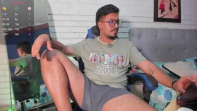 DaviidEvans  online show from October 19, 6:11 pm