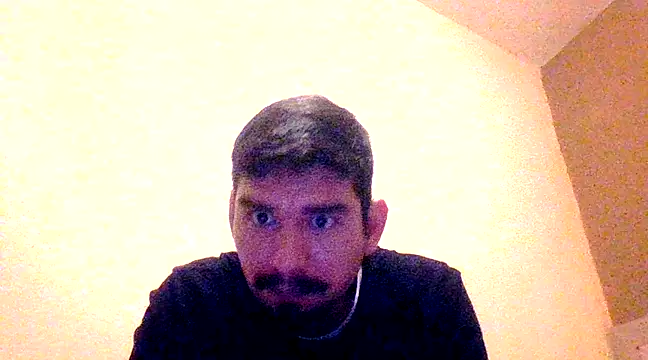 Snapshot of Tomthelong chatting on February 27, 7:01 am Tomthelong online show from February 27, 7:01 am