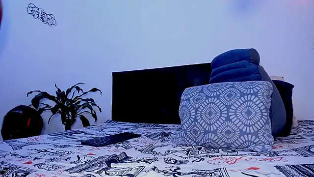 Eiden allenx online show from September 17, 9:32 am