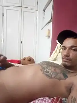 SnoopJjuu online show from April 11, 10:13 pm