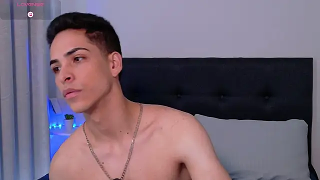 aodaboyyy online show from November 11, 1:05 pm