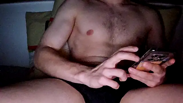 Snapshot of Hrny_Dude123 chatting on October 18, 8:36 pm Hrny Dude123 online show from October 18, 8:36 pm