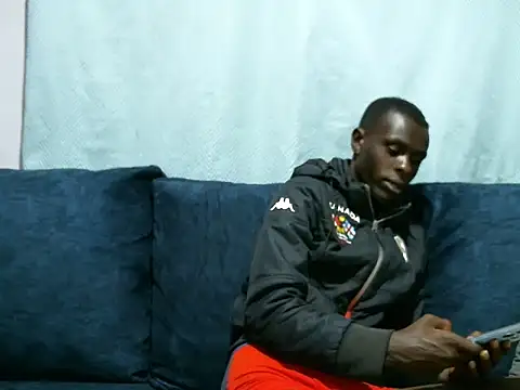 reezly online show from February 12, 12:48 am