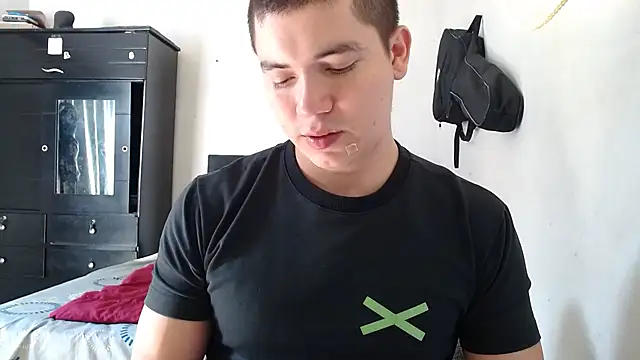 suckmydickbitch97 online show from October 19, 1:14 pm