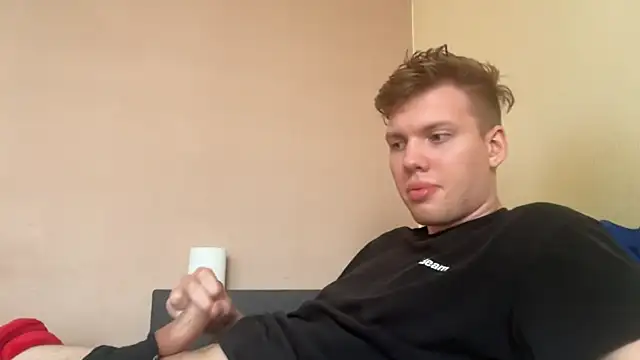 sexybooii6968 online show from September 29, 1:30 pm