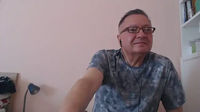 YOU6me online show from September 12, 8:36 am