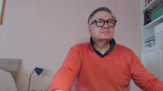 YOU6me online show from March 8, 9:13 am