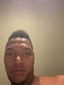 iamrafaelhot online show from December 27, 4:44 pm