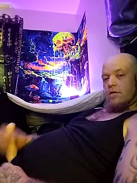 BluestBalls710 online show from December 14, 4:58 pm