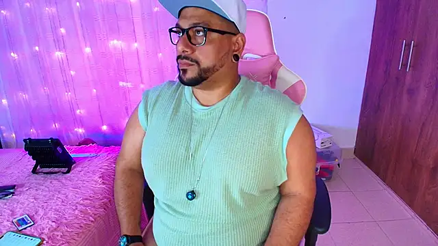 jacoob woods online show from February 25, 7:47 pm