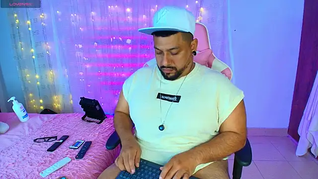 jacoob woods online show from February 28, 7:56 pm