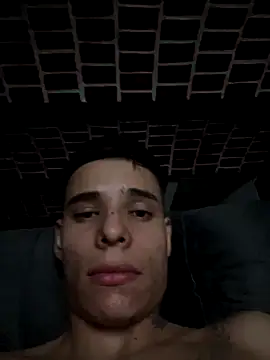 Snapshot of brianor89 chatting on November 1, 5:44 am brianor89 online show from November 1, 5:44 am