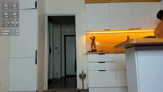 Snapshot of michaelbradleu chatting on January 21, 12:02 pm michaelbradleu online show from January 21, 12:02 pm