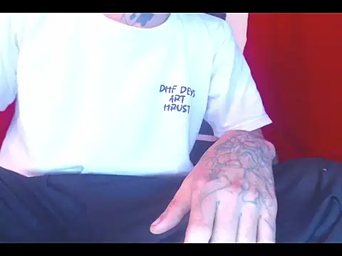 Christian Stiven1 online show from November 17, 2:31 pm