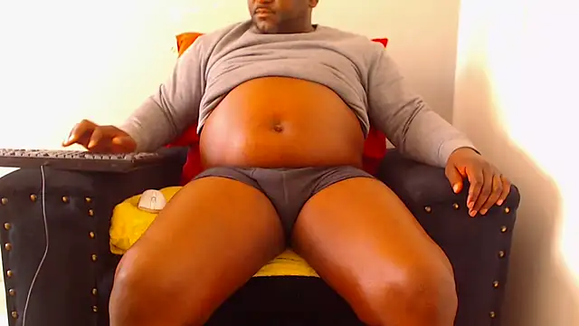 zuluboyxx online show from July 23, 7:05 am