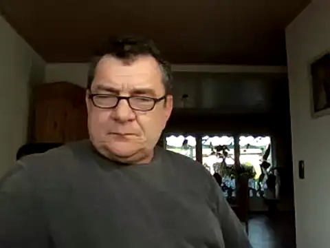 Nobbie444 online show from March 3, 8:44 am