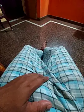 Stripkomal online show from November 22, 3:22 pm