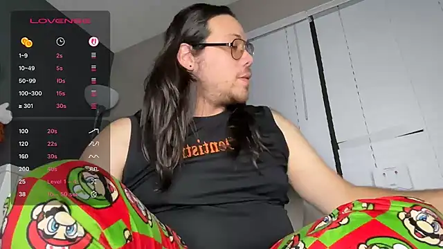 lucasgalacticman online show from October 9, 6:07 am