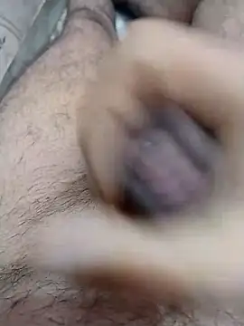 Rajxxxdx4u online show from November 28, 3:32 am