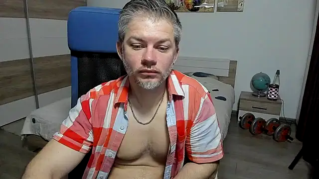 RobbyShawz online show from March 5, 7:26 am