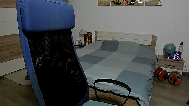 RobbyShawz online show from June 12, 4:55 am