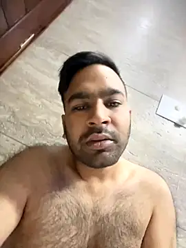 Snapshot of luciferdxm5 chatting on October 28, 3:42 am luciferdxm5 online show from October 28, 3:42 am