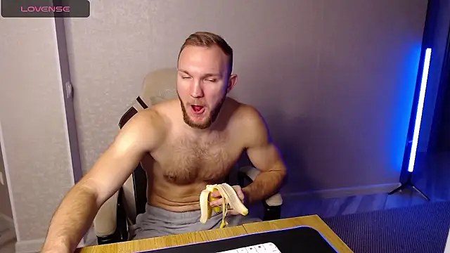 Toress1 online show from December 8, 5:01 pm