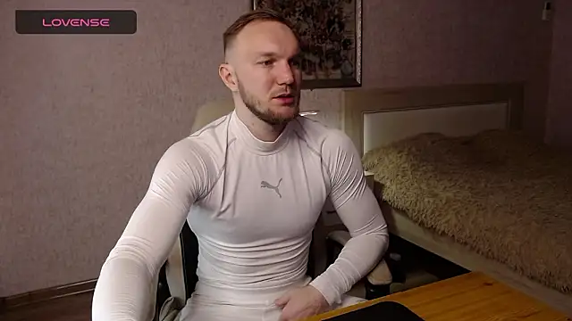 Toress1 online show from March 4, 5:53 pm