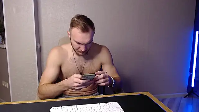 Toress1 online show from February 14, 5:03 pm