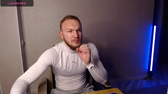 Toress1 online show from December 11, 5:01 am