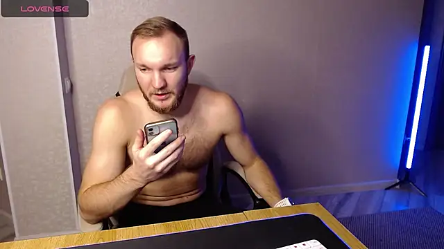 Toress1 online show from December 24, 5:13 pm